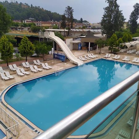 Beralisa Family Garden Resort 高纳克 外观 照片