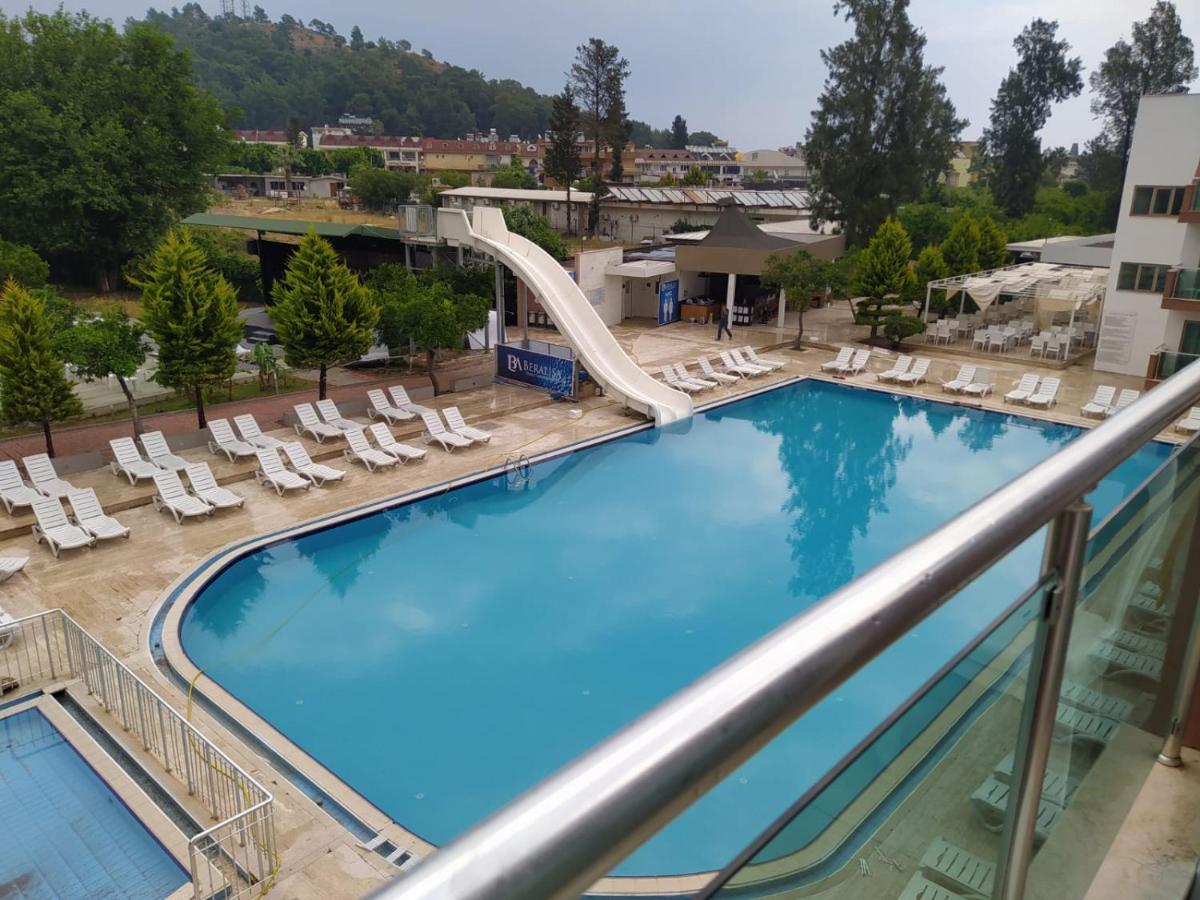 Beralisa Family Garden Resort 高纳克 外观 照片