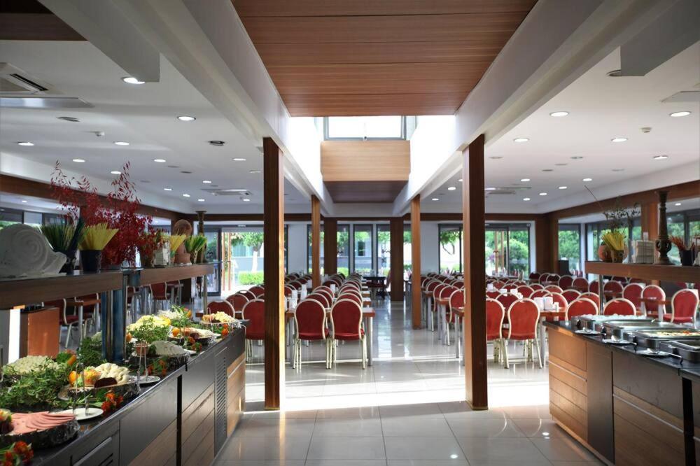 Beralisa Family Garden Resort 高纳克 外观 照片