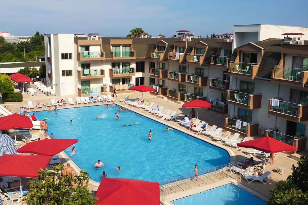 Beralisa Family Garden Resort 高纳克 外观 照片
