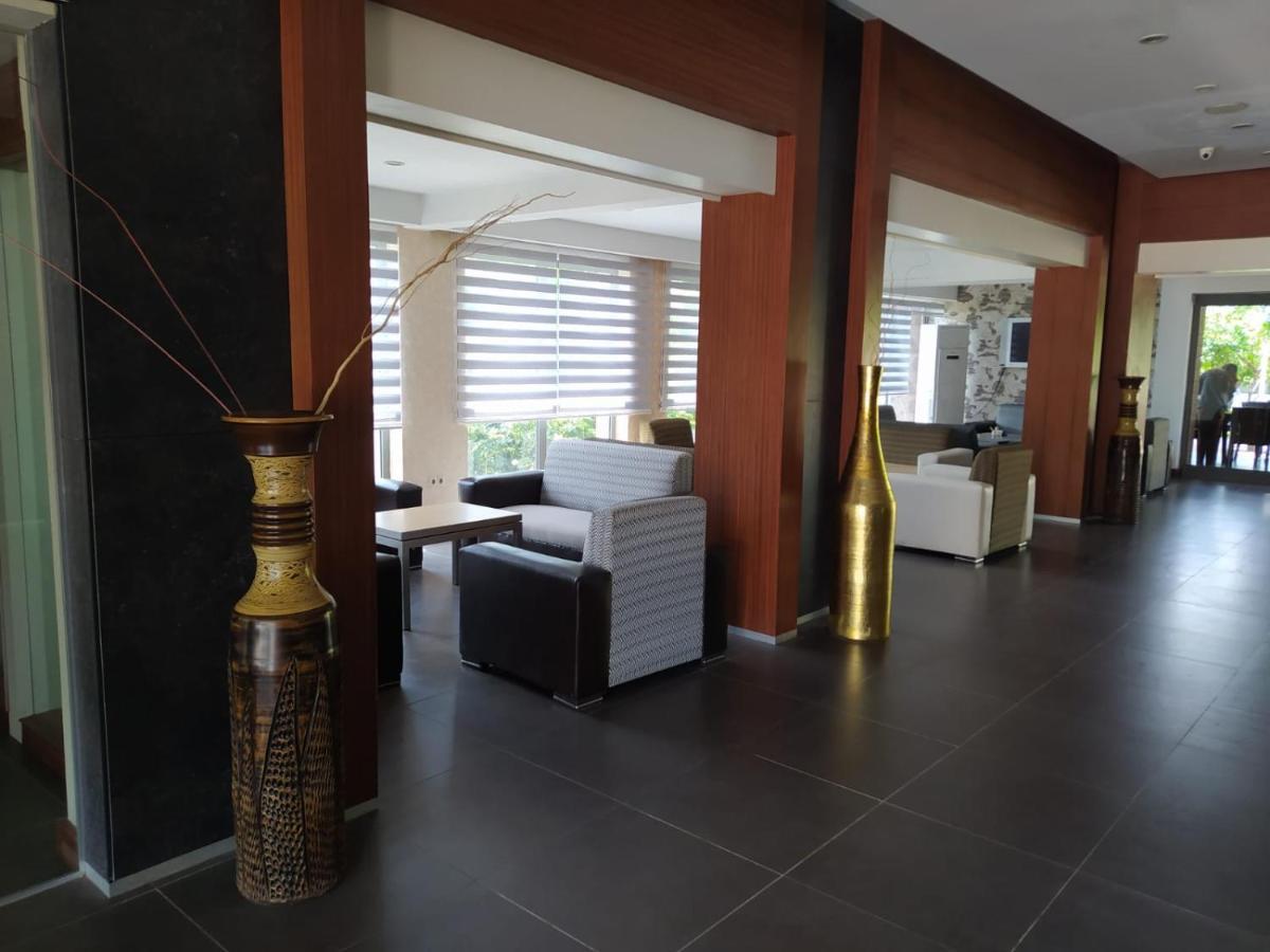 Beralisa Family Garden Resort 高纳克 外观 照片